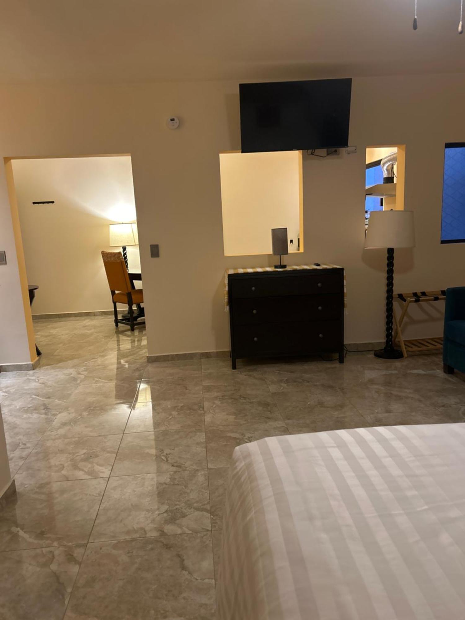 Tres Iguanas Apart Hotel - New, Cozy & Spacious Flats, Short Walk To Beach Loreto  Kültér fotó